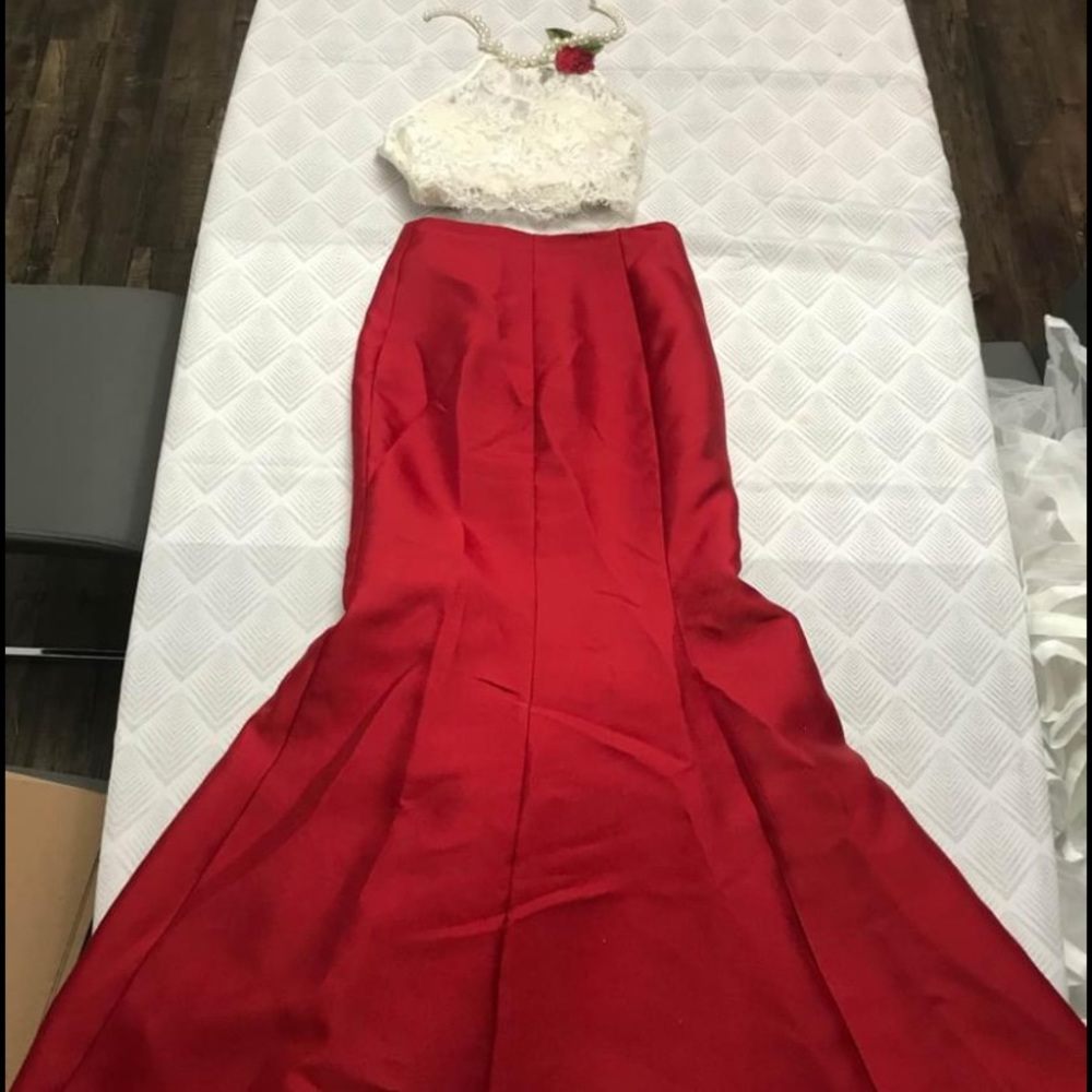 I’m selling a designer Tarik ediz dress